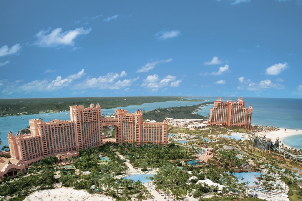 Aerial view of Atlantis, AQUAVENTURE, and The Cove